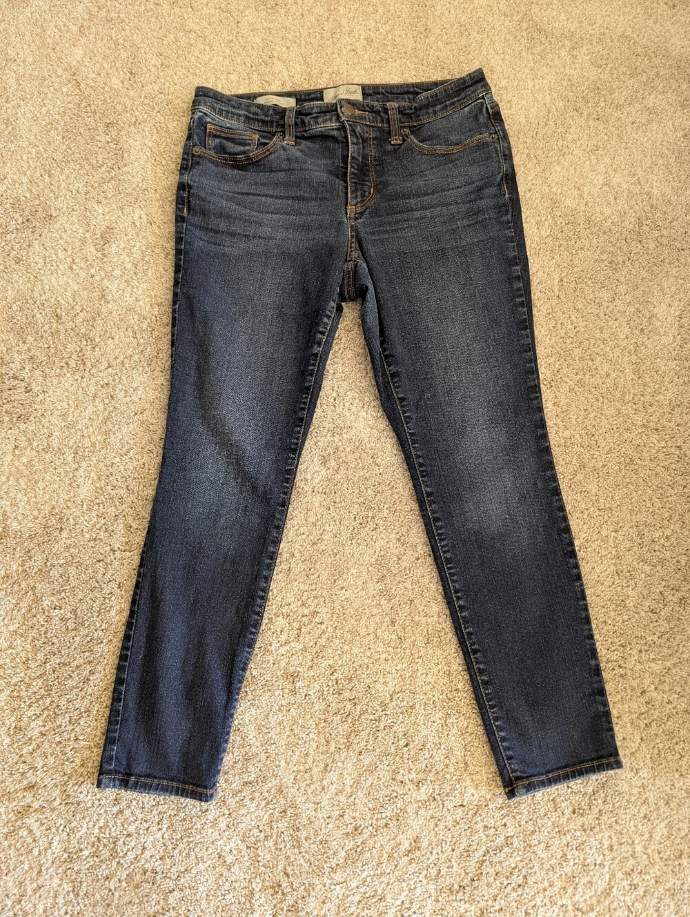 Universal Thread Women's Dark Blue Skinny Jeans - Size 10 30 S